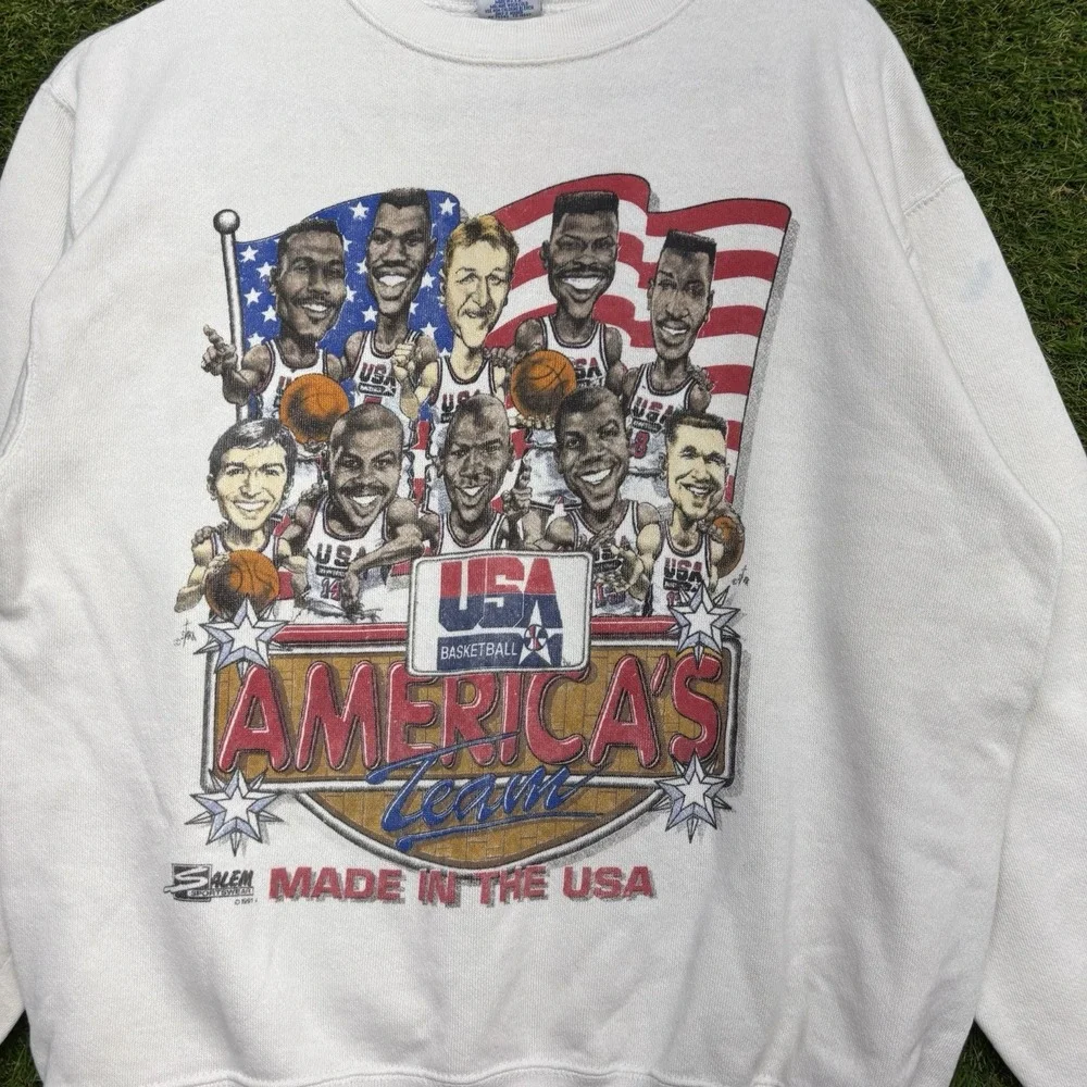 Vintage Dream Team Basketball Sweatshirt Mens Medium Salem USA Made Crewneck 90s